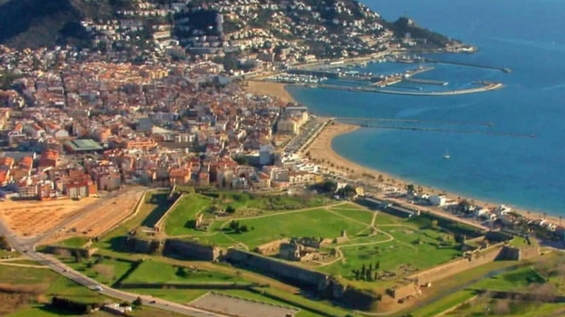 Lägenhet 3385 Alarona B B4, Vistas Inmillorables A La Cala Playa De Canyelles. Para Relarse Y Disfrutar De La Brisa Del Mar. - Es-258-143 Rosas