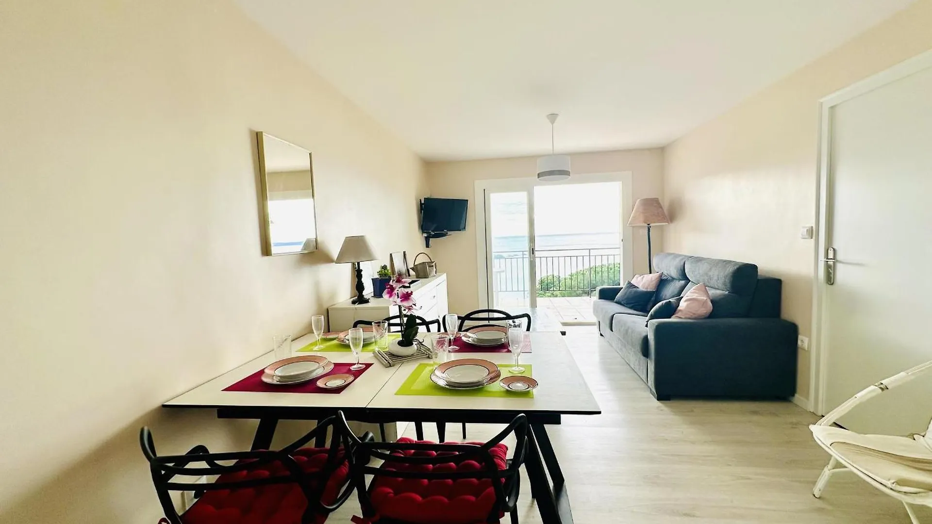 3385 Alarona B B4, Vistas Inmillorables A La Cala Playa De Canyelles. Para Relarse Y Disfrutar De La Brisa Del Mar. - Es-258-143 Rosas