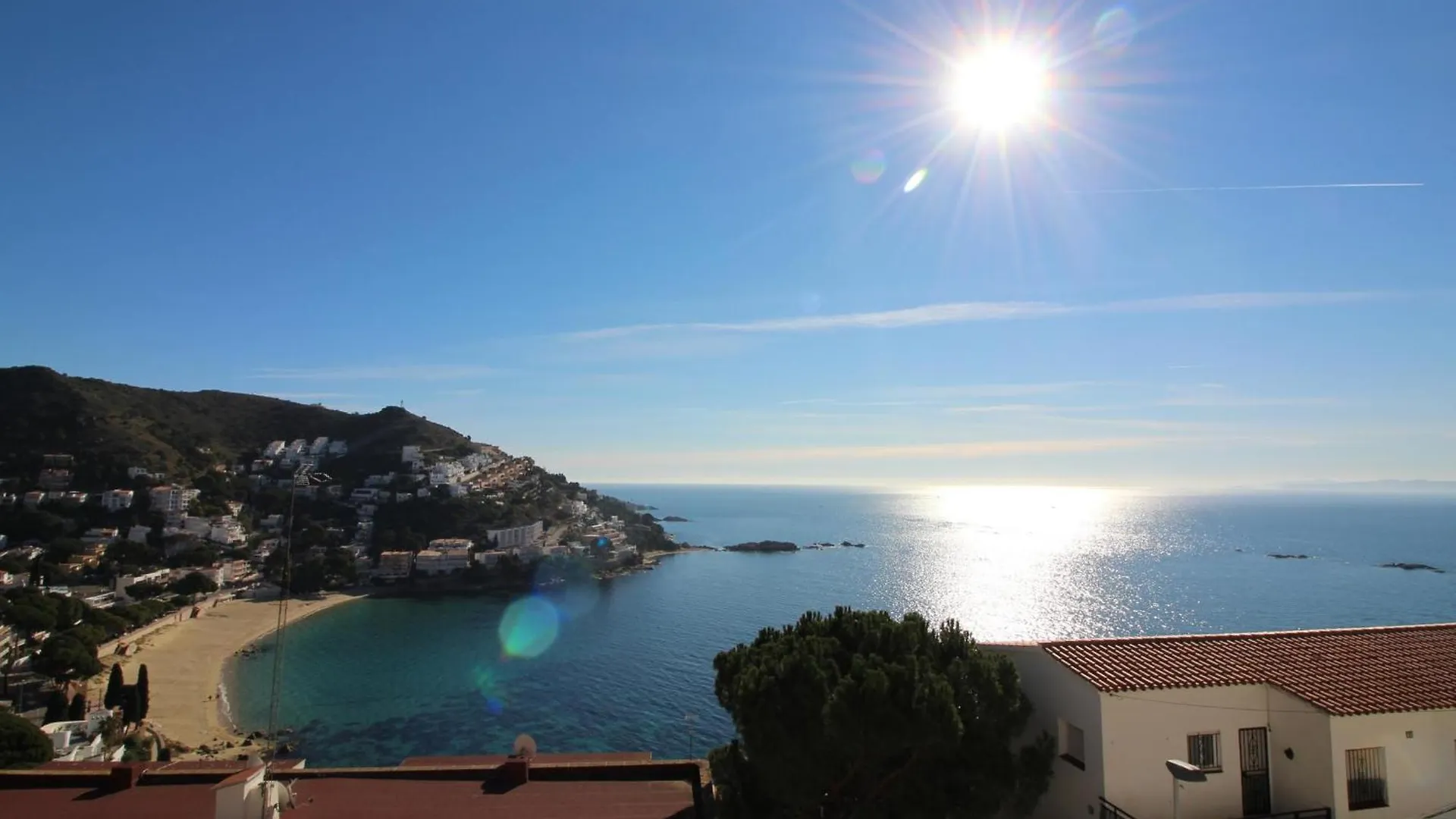 Apartment 3385 Alarona B B4, Vistas Inmillorables A La Cala Playa De Canyelles. Para Relarse Y Disfrutar De La Brisa Del Mar. - Es-258-143 Roses Spain
